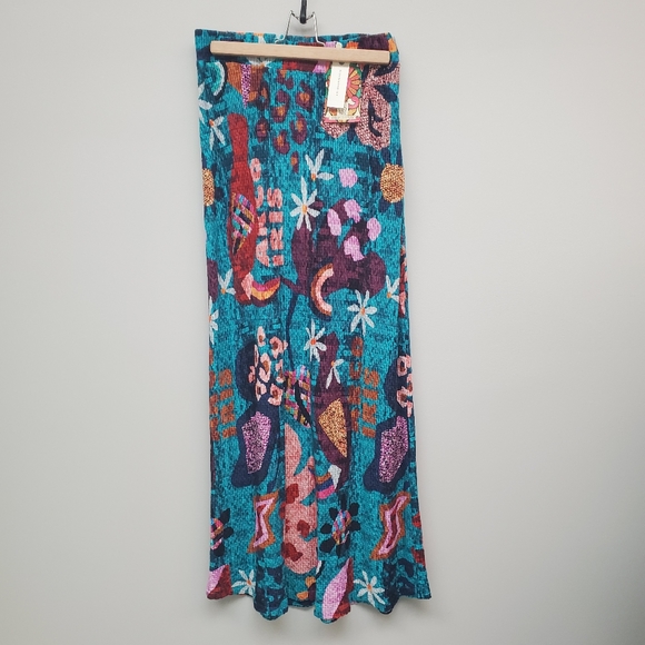 SOLD-Farm Rio Gabriela Toucan Print Maxi Skirt - Picture 9 of 9